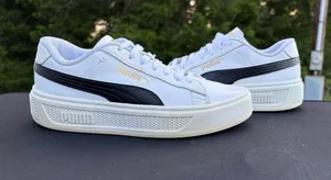 Puma smash platform V3 sneakers shoes 8.5 platform, lace up casual classic low thumbnail 1