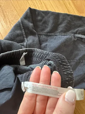 Daily Practice Anthropologie Gray Black Barrel Leg Pull on Pants Sz S thumbnail 5