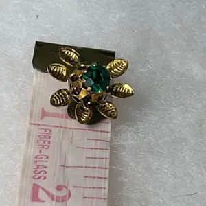 Vintage Austria green glass clip earrings. thumbnail 4