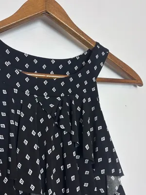 White House Black Market Black White Diamond Geometric Print Ruffle Tiered Dress thumbnail 3