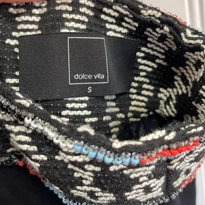Dolce Vita beaded backless maxi dress Black thumbnail 4