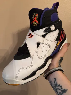 Air Jordan 8 Retro BG 'Three-Peat' thumbnail 1