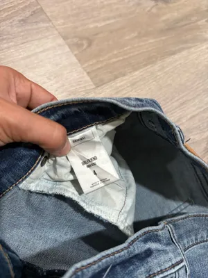 Express High-Rise Girlfriend Jeans thumbnail 5