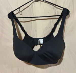 Athleta bra thumbnail 1