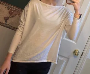 Luluemon top thumbnail 1