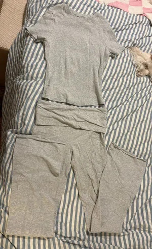 SKIMS Heather Grey Set thumbnail 1
