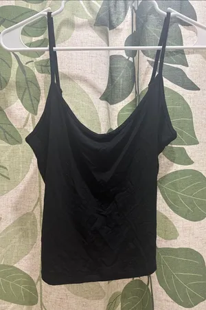Black Women's Cami Cropped Tank Top thumbnail 1