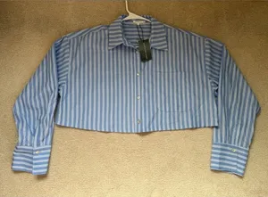 NIA South Moon Under Striped Cropped Button Down Shirt Blue‎ White L NWT thumbnail 1