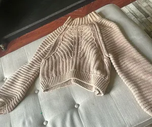 Free People Chunky Knit Turtle‎ Neck Cropped Sweater Size Small thumbnail 1