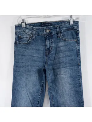 Aeropostale Mid Rise Boot Cut Jeans Women’s Size 6 Medium Wash Stretch Denim thumbnail 2