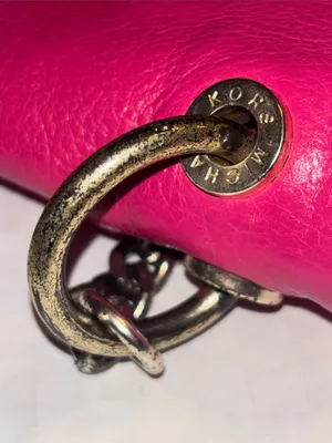 Michael Kors Fuchsia Pink Leather Shoulder Bag Silver Chain Handle And Lock thumbnail 14