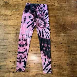 Glyder berry pink & black tie S high impact Athleisure leggings thumbnail 3