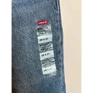 NWT Levi's Ribcage Straight Ankle jeans thumbnail 6