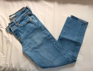 Levi’s Wedgie Jeans thumbnail 1