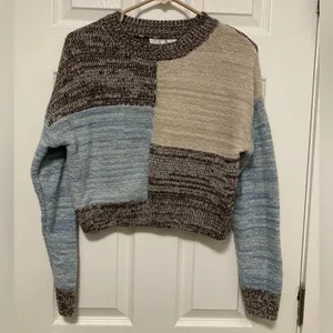 *Madden NYC Colorblock Knit Cropped Long Sleeve Sweater thumbnail 2