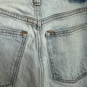 Abercrombie & Fitch High Rise Distressed Straight Leg Jeans thumbnail 5