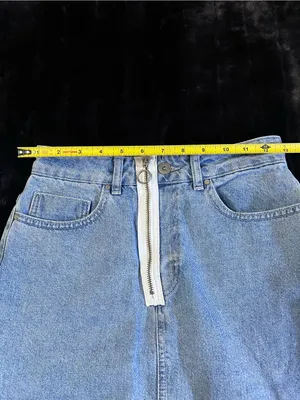 ASOS Women’s Light Wash Denim Mini Skirt Size 4 NWOT thumbnail 5