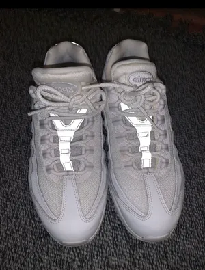Nike Air Max thumbnail 2