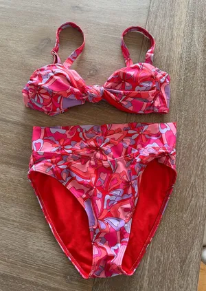 Pink Lily Floral Pink Bikini thumbnail 1