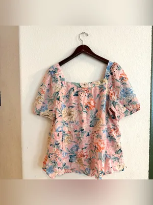 Loft Womens Shirt Blouse Pink Floral Short Sleeve Lace Detail Size XL thumbnail 2