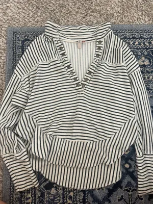 Anthropologie Sweatshirt Pilcro thumbnail 1