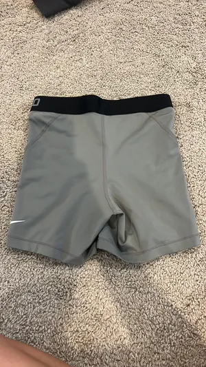 Women’s Nike Pro Shorts thumbnail 5