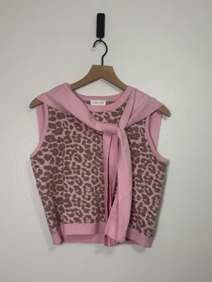 Entro Sleeveless Leopard Top with Scarf Detail thumbnail 2