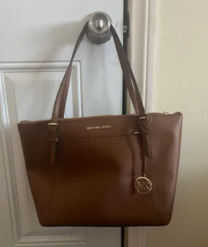 Michael Kors Tote thumbnail 1