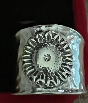 Women’s Stainless Steel Silver Aztec Embellished Wide Band Ring Size 6 thumbnail 3