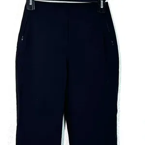 Lululemon On The Move black Luxtreme 31" inseam Straight Leg Women's thumbnail 4
