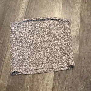American Eagle Soft & Sexy Leopard Print Tube Top thumbnail 2