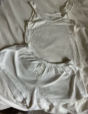 Brandy Melville White set thumbnail 1
