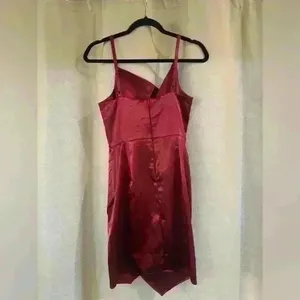 Juniors Burgundy I.N. San Francisco Dress thumbnail 2