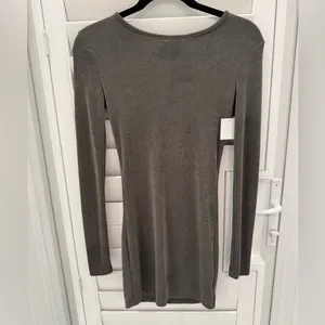 NWT Edikted slinky backless long sleeve mini dress in olive green Sz S sold out thumbnail 5