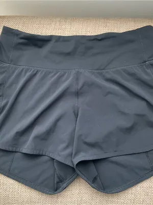 Lululemon Speed Up Short Long *4" Sz 4 thumbnail 2