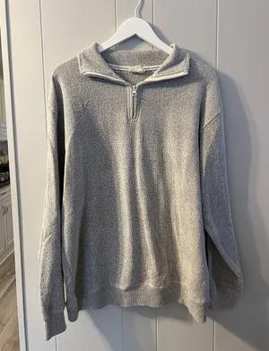 Grey Quarter Zip thumbnail 1