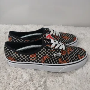 New Black Vans w/ a Floral tiger design sz 7 thumbnail 3