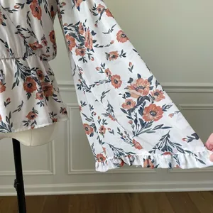 June & Hudson Bell Sleeve Crossfront Peplum Blouse Floral Chiffon M thumbnail 7