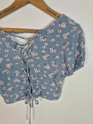 Sky & Sparrow Blue Floral Crop Top thumbnail 7