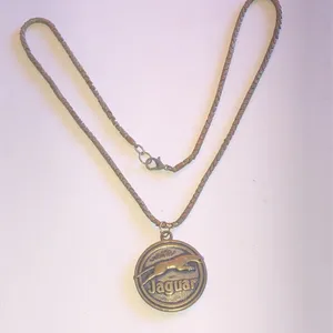 Vintage Jaguar Aged Bronze Tone Pendant Necklace thumbnail 3