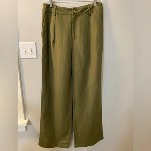 wide leg, high rise, pleated linen blend pants in army green size 6. NWOT thumbnail 2