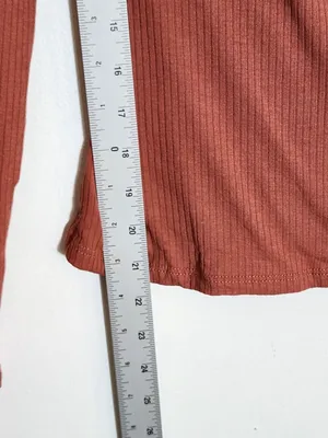 Lulus Rust Red Surplice Ribbed Knit Top Size Medium NWT thumbnail 7