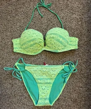 Victoria’s Secret neon green bikini thumbnail 1