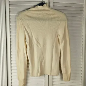 J Crew Womens Cream Rufflenack Merino Wool Blend Sweater‎ Medium thumbnail 2