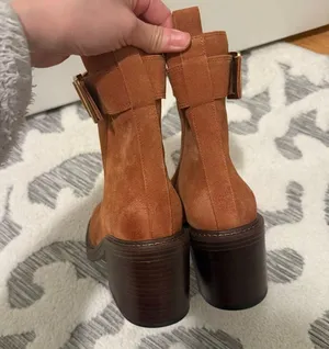 Bembonie Bootie in Warm Caramel Suede Size 9.5 NEW thumbnail 5