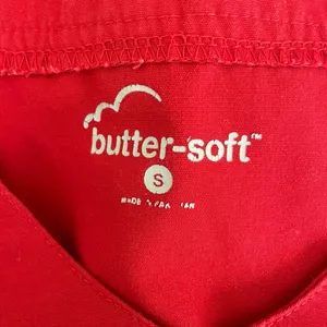 Butter Soft Women Scrub Top S Red Medical Uniform‎ Nurse Workwear Dental Casual thumbnail 2