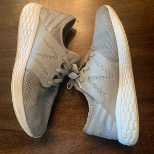 New Balance Sneakers Women’s 11 Gray Shoes thumbnail 4