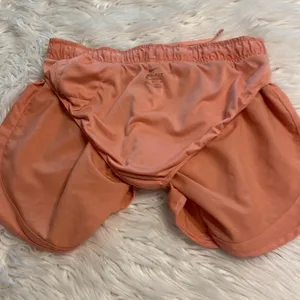 Dri-Fit Nike shorts size S excellent condition thumbnail 10