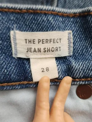 Madewell light wash denim shorts with frayed hem - size 28 thumbnail 5