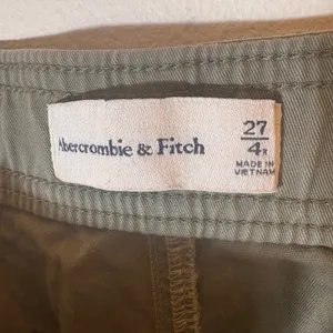 Abercrombie & Fitch Cargo Pants Olive Green Utility Pockets Straight Leg Size 27 thumbnail 5